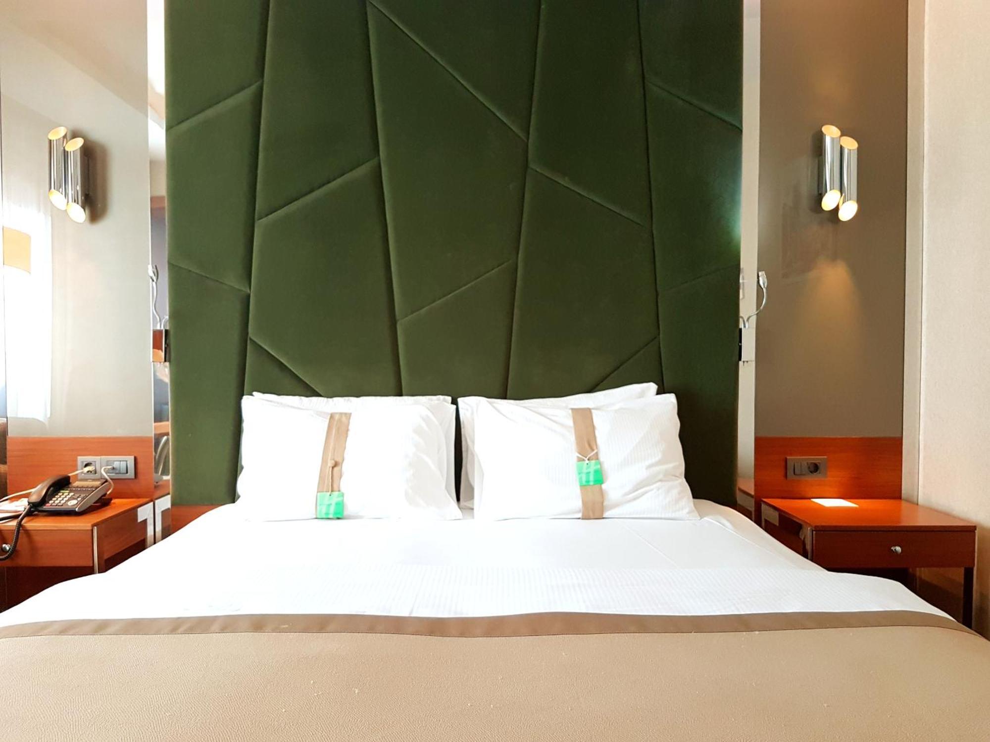 Holiday Inn Gaziantep By Ihg Bagian luar foto