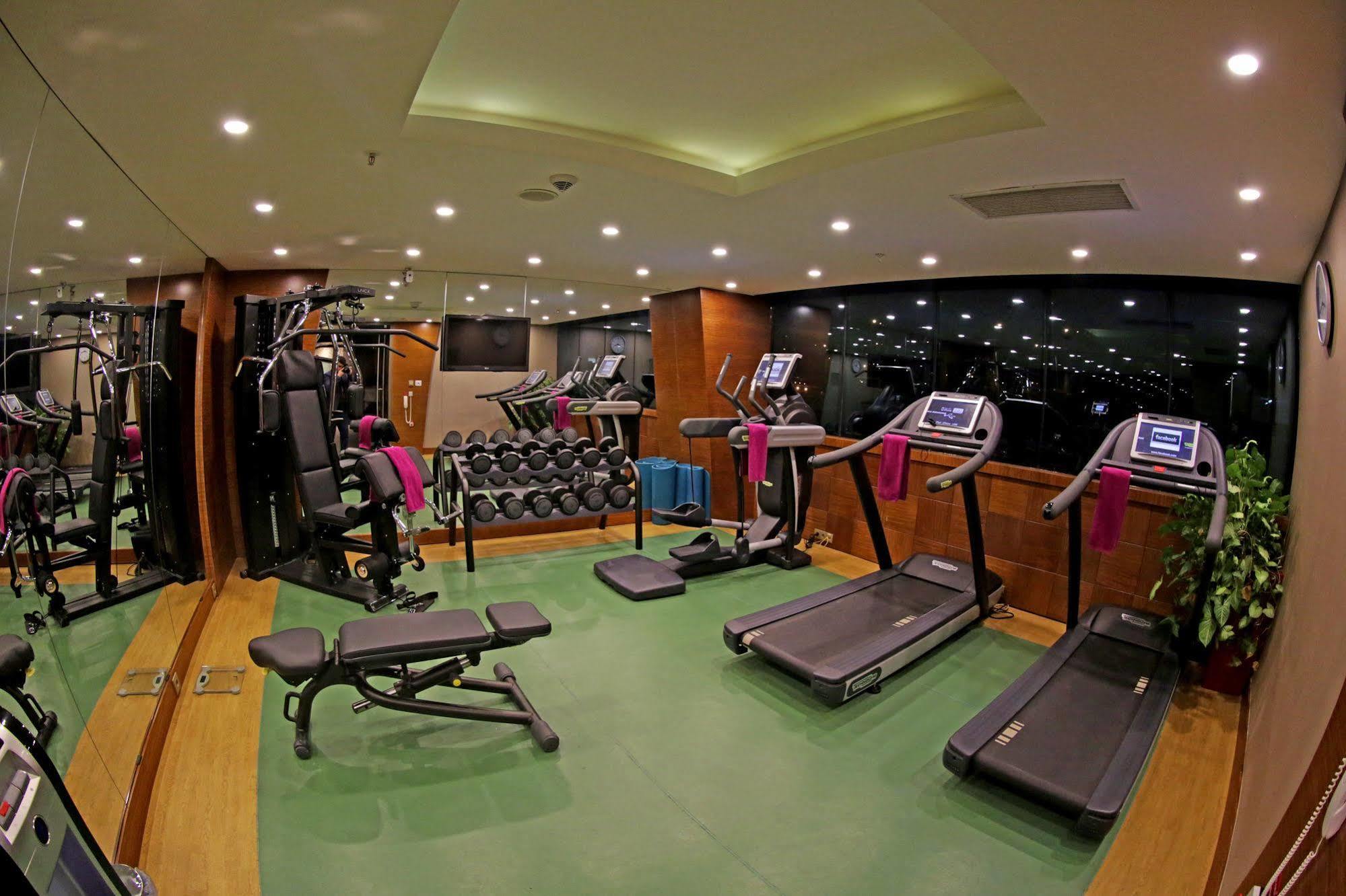 Holiday Inn Gaziantep By Ihg Bagian luar foto